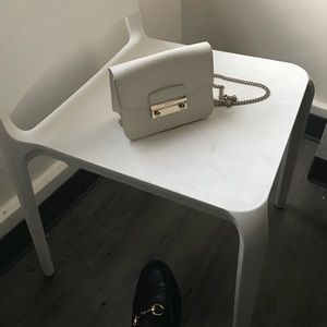 Furla Julia Mini Saffiano Leather Crossbody(white)